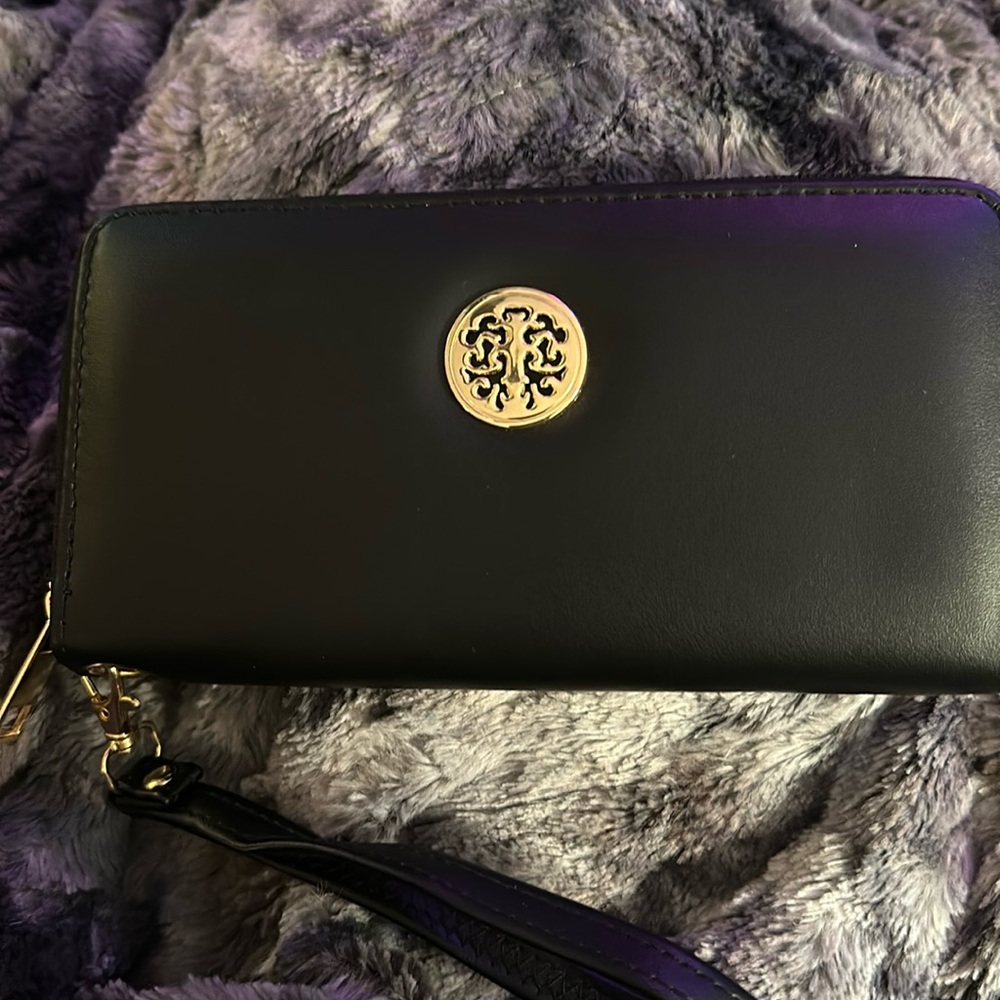 Black Wallet